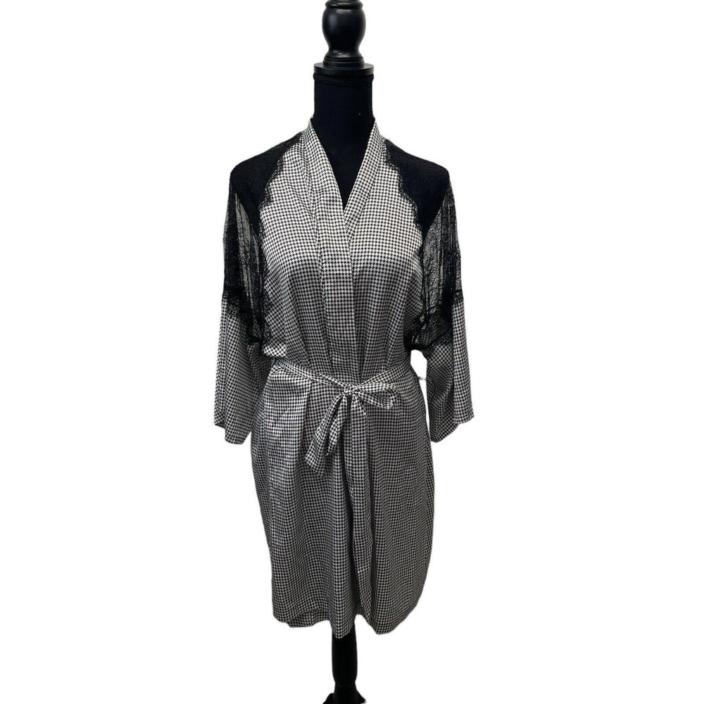Victoria's Secret Womens M/L Black White Houndstooth Satin Lace Shoulders‎ Robe